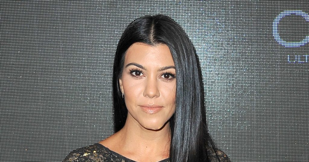 How Much is Kourtney Kardashian Worth - Net Worth Base