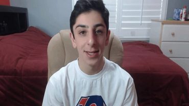 How Much does Faze Rug Make ?